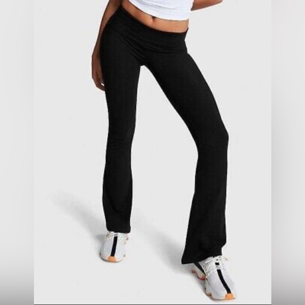 PINK Victoria Secret Flare Yoga Pants